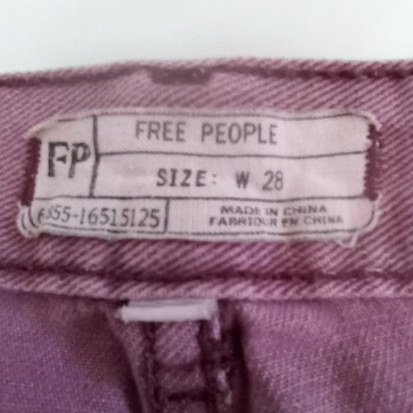 Free People Cut off 'Shark Bite' Denim Shorts in Washed out burgundy size 28 - Picture 3 of 8